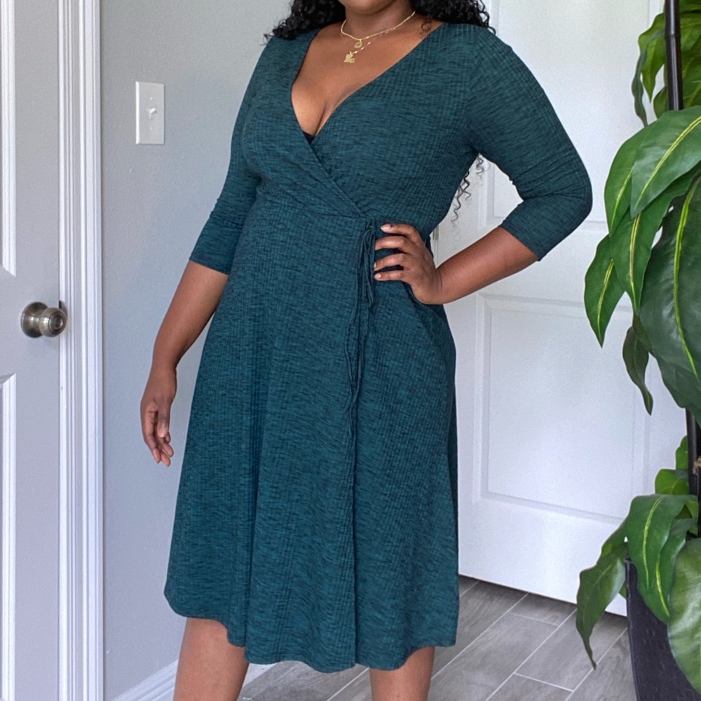 Torrid dark green V neck wrap dress.